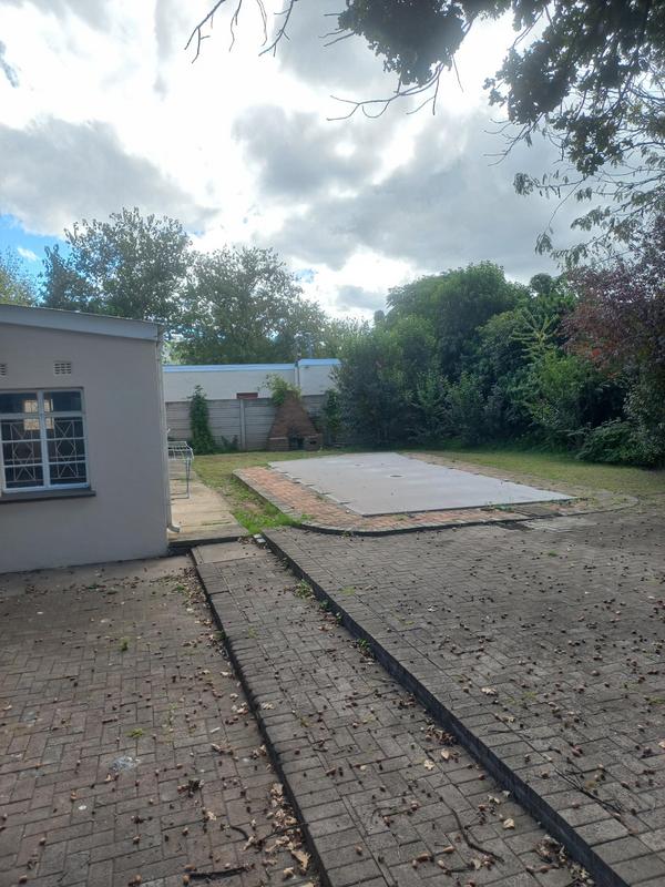 4 Bedroom Property for Sale in Balmoral Eastern Cape